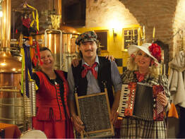 Erdschweinfest im B�derdreieck