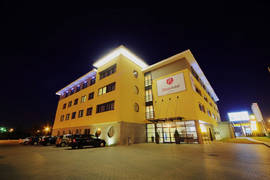 Danzig - Focus Hotel - Außenansicht bei Nacht Danzig - Focus Hotel - Außenansicht bei Nacht