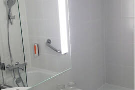 Krakau - Vienna House Easy - Bad Beispiel Krakau - Vienna House Easy - Bad Beispiel