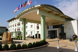 Plzen - Parkhotel Pilsen - Eingang Plzen - Parkhotel Pilsen - Eingang