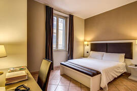 Rom - Hotel San Marco - Zimmerbeispiel (© Vincenzo Tambasco) Rom - Hotel San Marco - Zimmerbeispiel (© Vincenzo Tambasco)