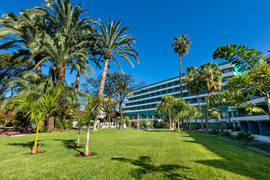 Teneriffa - Hotel Taoro Garden - Außenansicht (© Celestino Gonzalez Mendez
www.celestinogonzalez.com) Teneriffa - Hotel Taoro Garden - Außenansicht (© Celestino Gonzalez Mendez
www.celestinogonzalez.com)