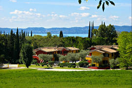Garda - Poiano Resort - Außenansicht Garda - Poiano Resort - Außenansicht