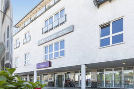 Bad Oeynhausen - Mercure Hotel Bad Oeynhausen City - Außenansicht (© Abacapress/Dimitrie Harder) Bad Oeynhausen - Mercure Hotel Bad Oeynhausen City - Außenansicht (© Abacapress/Dimitrie Harder)